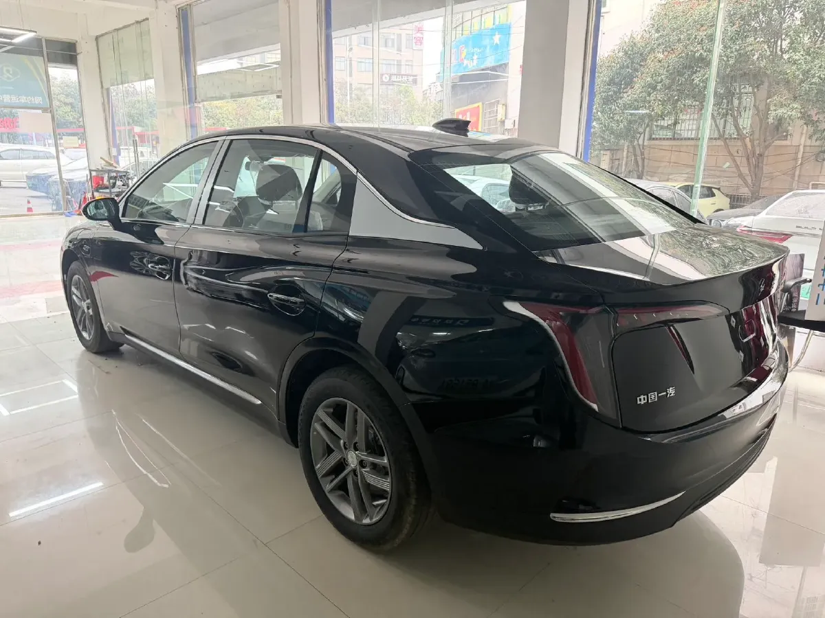 2025 HongQi E-QM5 BEV,autocango,china used car exporter,china ev exporter,chinese used car exporter,chinese used ev exporter