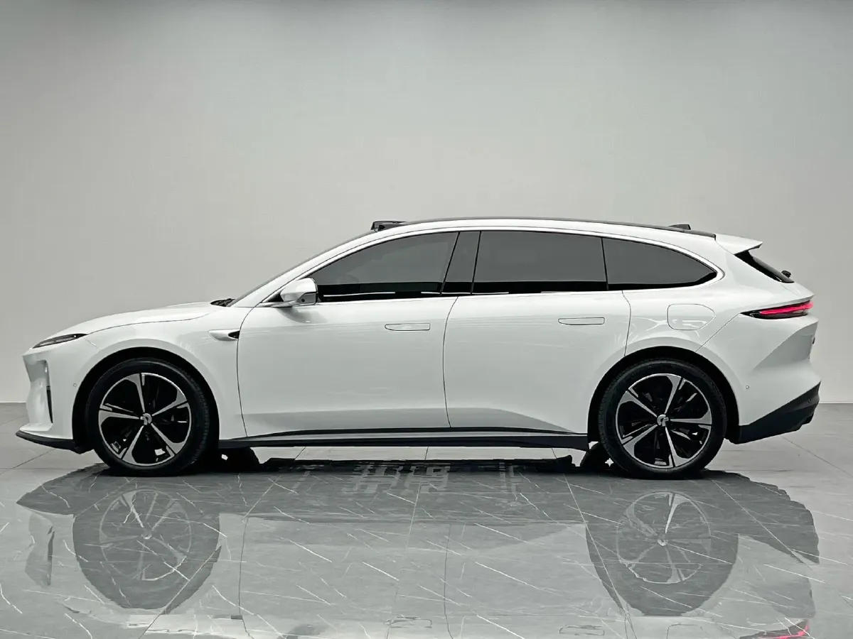 2024 NIO ET5T BEV 75KWH,autocango,china used car exporter,china ev exporter,chinese used car exporter,chinese used ev exporter