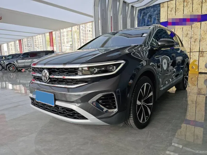 2023 Volkswagen Talagon 2.5T 299HP V6 7DCT,autocango,china used car exporter,china ev exporter,chinese used car exporter,chinese used ev exporter
