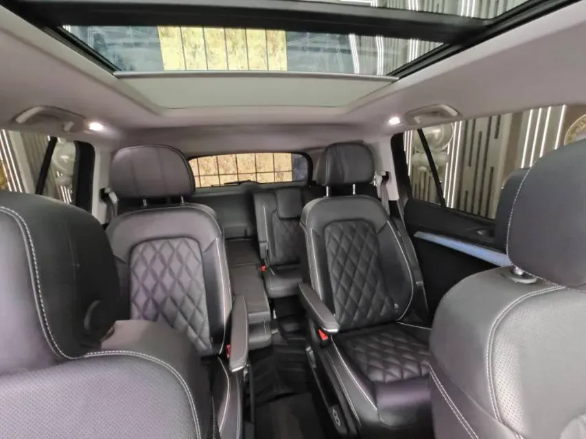 2023 Volkswagen Talagon 2.5T 299HP V6 7DCT,autocango,china used car exporter,china ev exporter,chinese used car exporter,chinese used ev exporter