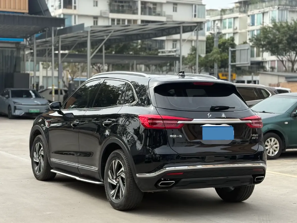 2022 HongQi HS5 2.0T 224HP L4 6AT,autocango,china used car exporter,china ev exporter,chinese used car exporter,chinese used ev exporter