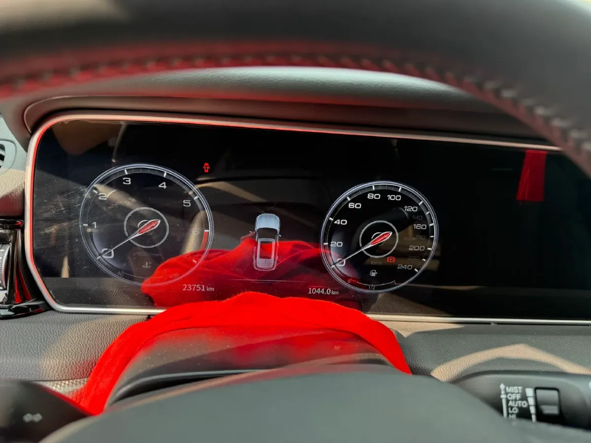 2022 HongQi HS5 2.0T 224HP L4 6AT,autocango,china used car exporter,china ev exporter,chinese used car exporter,chinese used ev exporter