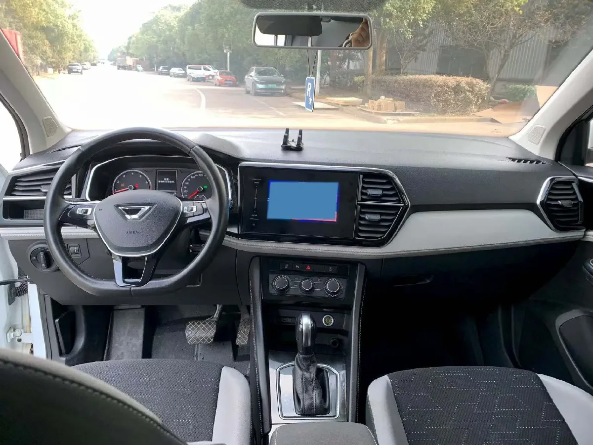 2023 Jetta VS7 1.4T 150HP L4 6AT,autocango,china used car exporter,china ev exporter,chinese used car exporter,chinese used ev exporter