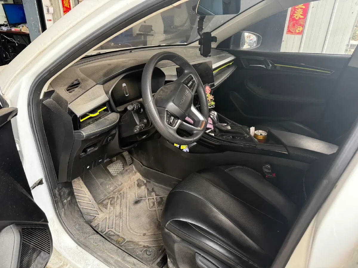 2021 Roewe i5 1.5L 120HP L4 CVT,autocango,china used car exporter,china ev exporter,chinese used car exporter,chinese used ev exporter