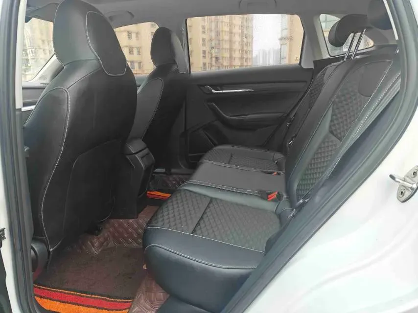 2018 Skoda Kamiq 1.5L 110HP L4 6AT,autocango,china used car exporter,china ev exporter,chinese used car exporter,chinese used ev exporter