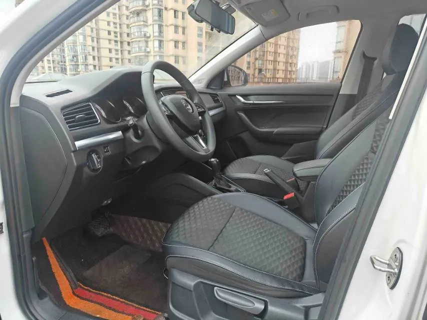 2018 Skoda Kamiq 1.5L 110HP L4 6AT,autocango,china used car exporter,china ev exporter,chinese used car exporter,chinese used ev exporter