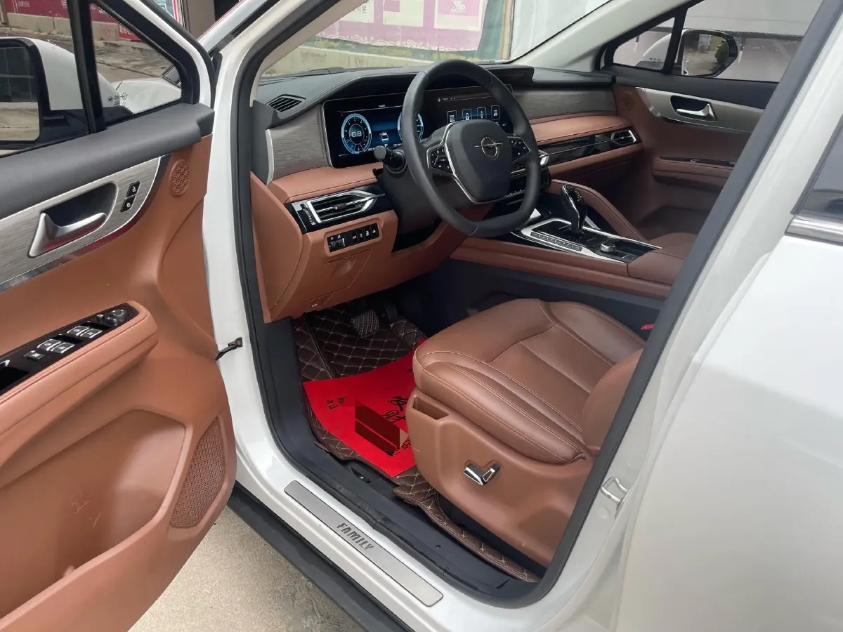 2020 HaiMa 7X 1.6T 195HP L4 6AT,autocango,china used car exporter,china ev exporter,chinese used car exporter,chinese used ev exporter