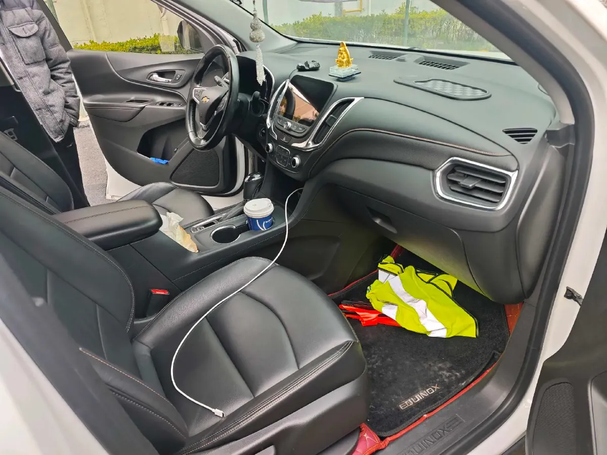 2019 Chevrolet Equinox 1.5T 180HP L4 6AT,autocango,china used car exporter,china ev exporter,chinese used car exporter,chinese used ev exporter