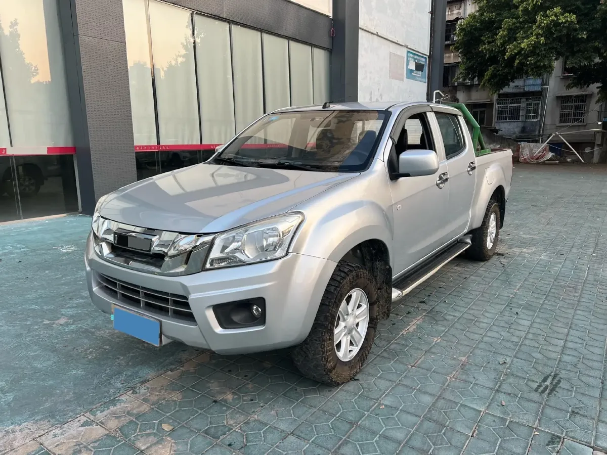2018 Isuzu RE-MAX Jim 2.8T 116HP L4 5MT,autocango,china used car exporter,china ev exporter,chinese used car exporter,chinese used ev exporter