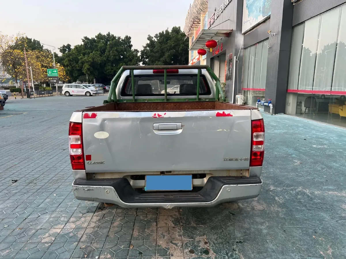 2018 Isuzu RE-MAX Jim 2.8T 116HP L4 5MT,autocango,china used car exporter,china ev exporter,chinese used car exporter,chinese used ev exporter