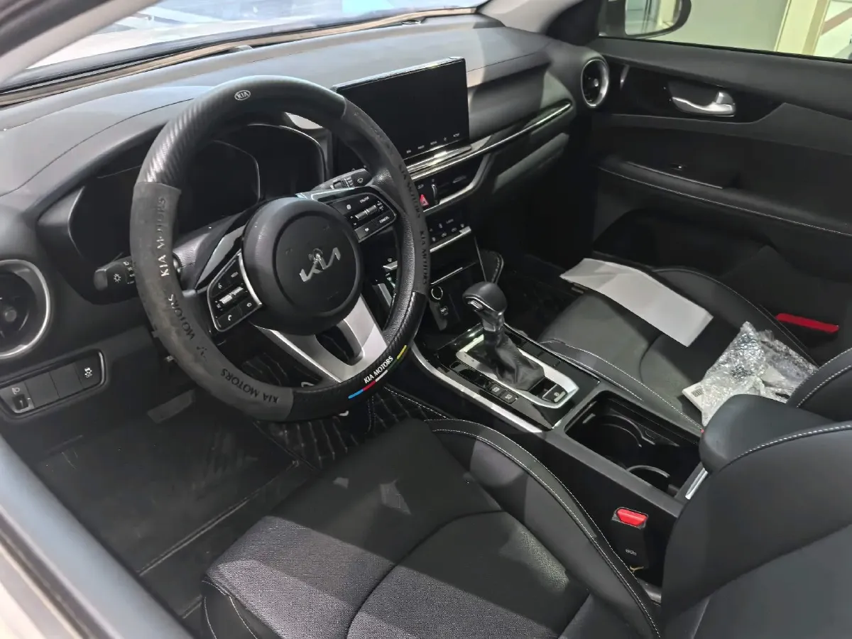 2021 Kia K3 1.5L 115HP L4 CVT,autocango,china used car exporter,china ev exporter,chinese used car exporter,chinese used ev exporter