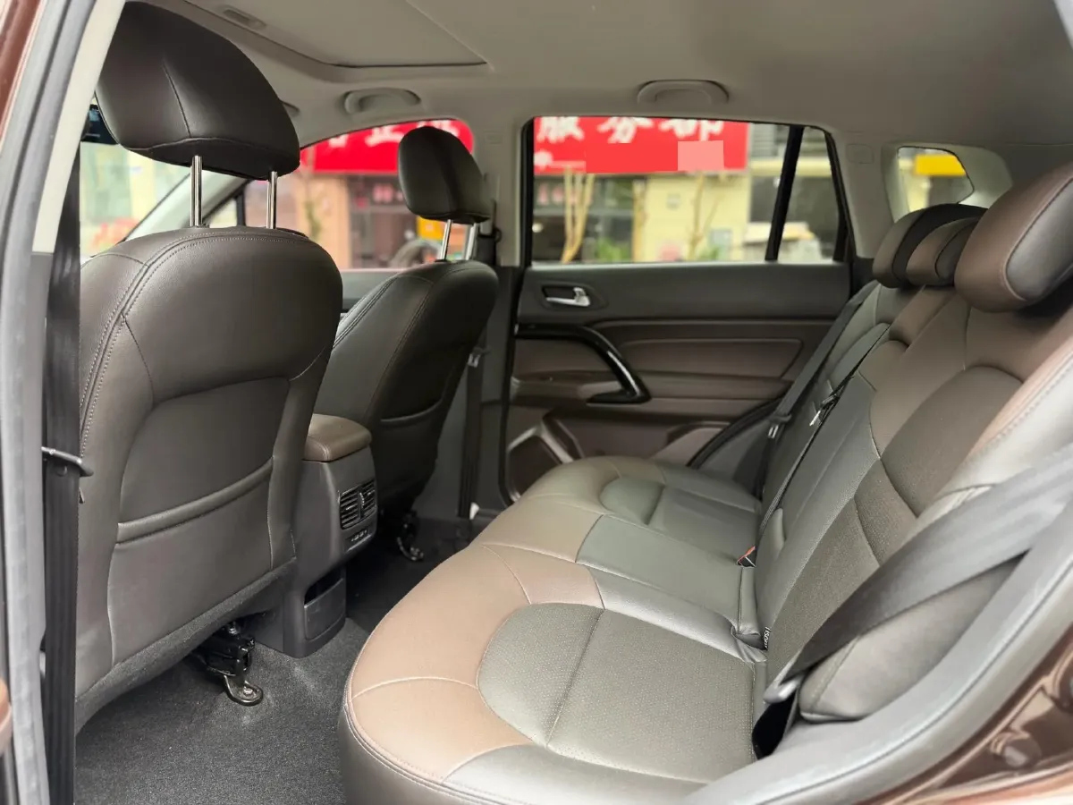 2017 GAC Trumpchi GS4 1.5T 152HP L4 5MT,autocango,china used car exporter,china ev exporter,chinese used car exporter,chinese used ev exporter