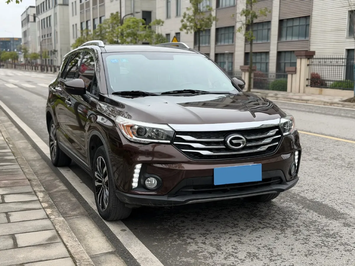 2017 GAC Trumpchi GS4 1.5T 152HP L4 5MT,autocango,china used car exporter,china ev exporter,chinese used car exporter,chinese used ev exporter