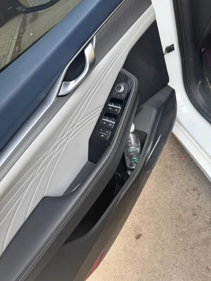 2021 Geely Preface 2.0T 190HP L4 7DCT,autocango,china used car exporter,china ev exporter,chinese used car exporter,chinese used ev exporter