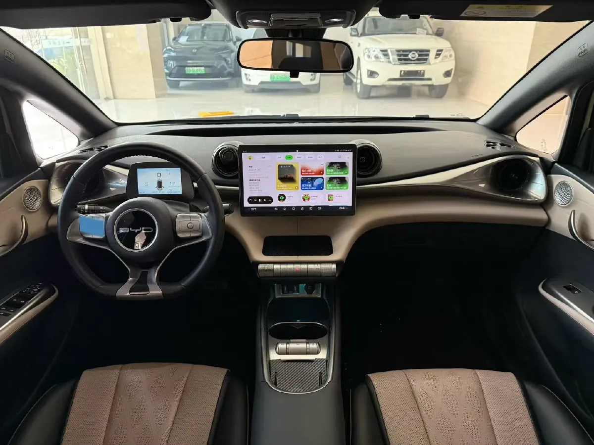 2023 BYD Dolphin BEV 44.928KWH,autocango,china used car exporter,china ev exporter,chinese used car exporter,chinese used ev exporter