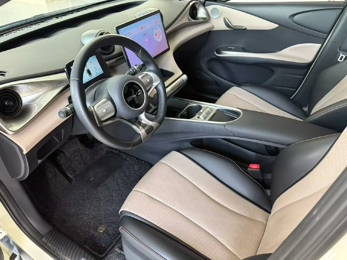 2023 BYD Dolphin BEV 44.928KWH,autocango,china used car exporter,china ev exporter,chinese used car exporter,chinese used ev exporter