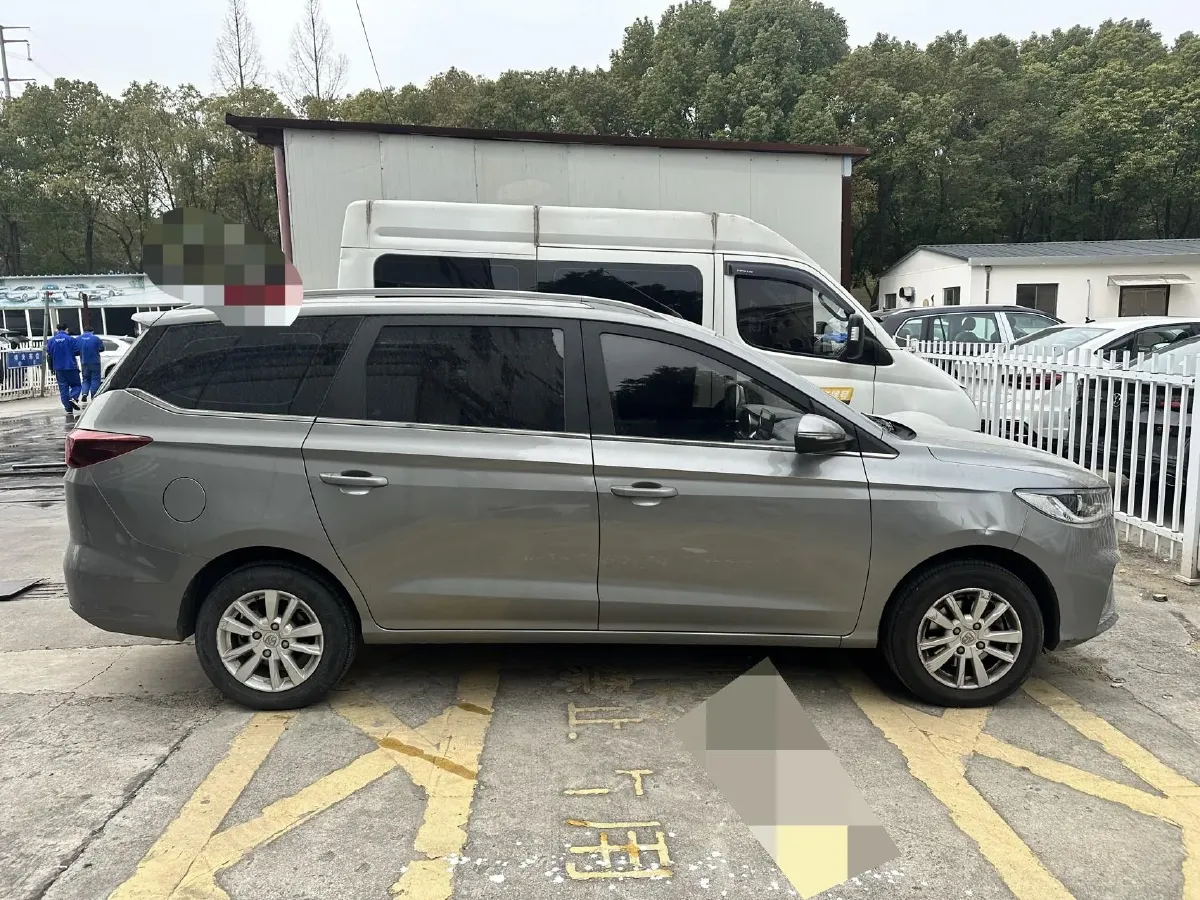 2019 BaoJun 360 1.5L 99HP L4 6MT,autocango,china used car exporter,china ev exporter,chinese used car exporter,chinese used ev exporter