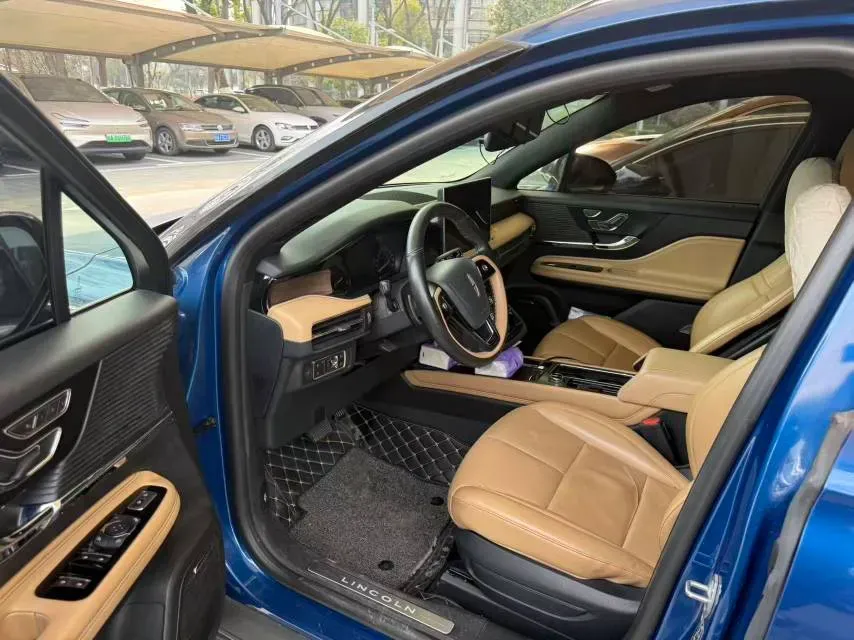 2020 Lincoln Corsair 2.0T 245HP L4 8AT,autocango,china used car exporter,china ev exporter,chinese used car exporter,chinese used ev exporter