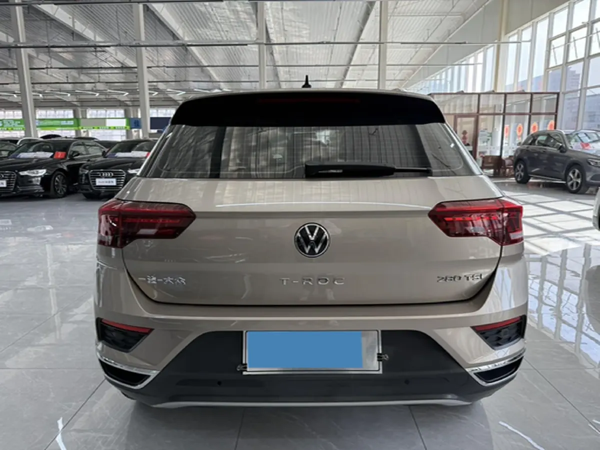 2022 Volkswagen T-Roc 1.4T 150HP L4 7DCT,autocango,china used car exporter,china ev exporter,chinese used car exporter,chinese used ev exporter