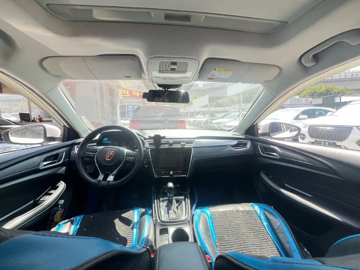2019 Roewe i5 1.5L 120HP L4 CVT,autocango,china used car exporter,china ev exporter,chinese used car exporter,chinese used ev exporter