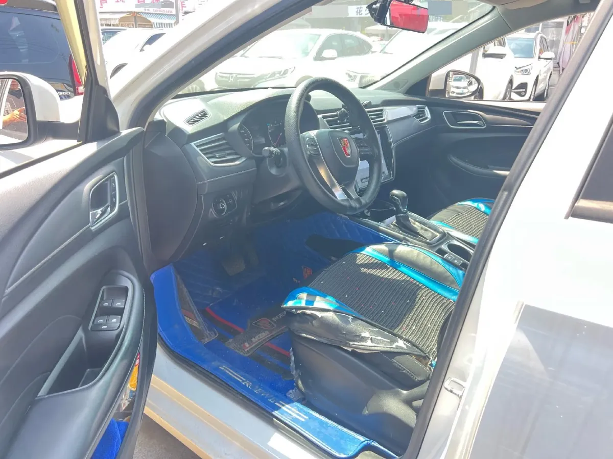 2019 Roewe i5 1.5L 120HP L4 CVT,autocango,china used car exporter,china ev exporter,chinese used car exporter,chinese used ev exporter