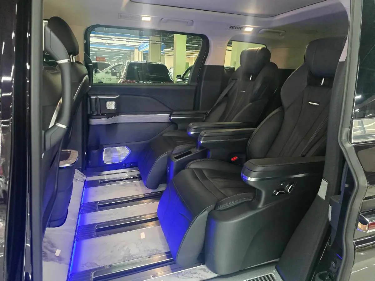 2024 HongQi HQ9 2.0T 163HP L4 1DHT PHEV 20.14KWH,autocango,china used car exporter,china ev exporter,chinese used car exporter,chinese used ev exporter