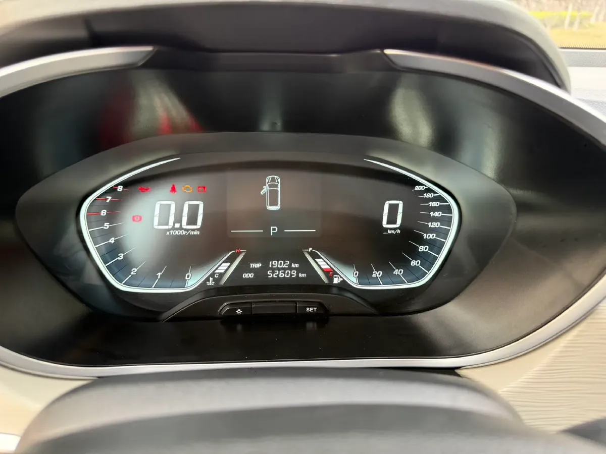 2021 BaoJun 360 1.5L 105HP L4 CVT,autocango,china used car exporter,china ev exporter,chinese used car exporter,chinese used ev exporter