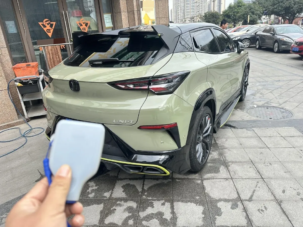 2022 ChangAn UNI-T 1.5T 188HP L4 7DCT,autocango,china used car exporter,china ev exporter,chinese used car exporter,chinese used ev exporter