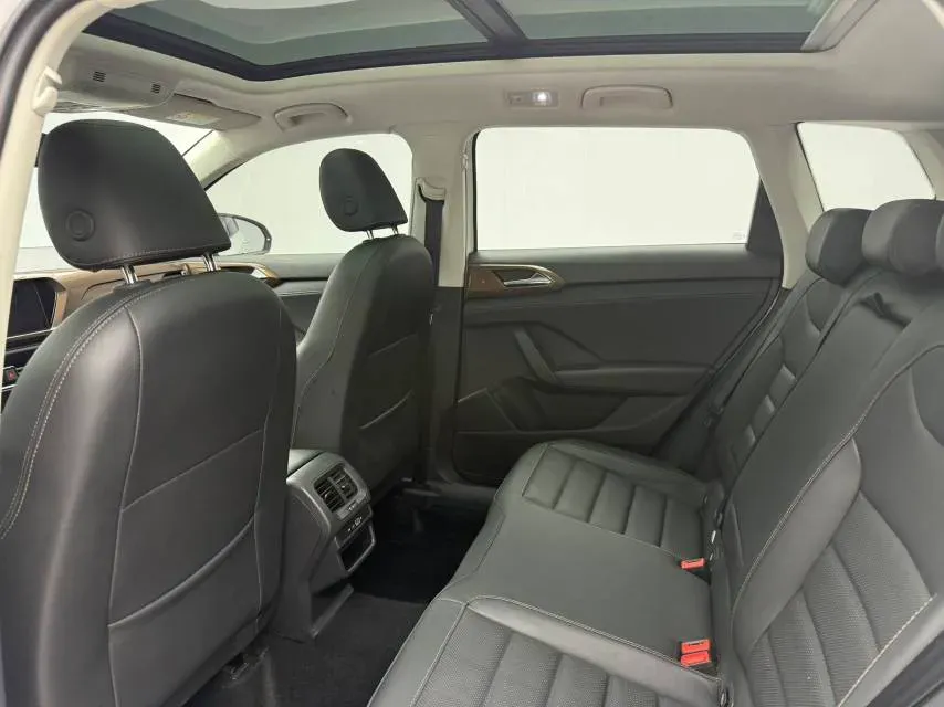 2021 Volkswagen Tharu 1.4T 150HP L4 7DCT,autocango,china used car exporter,china ev exporter,chinese used car exporter,chinese used ev exporter