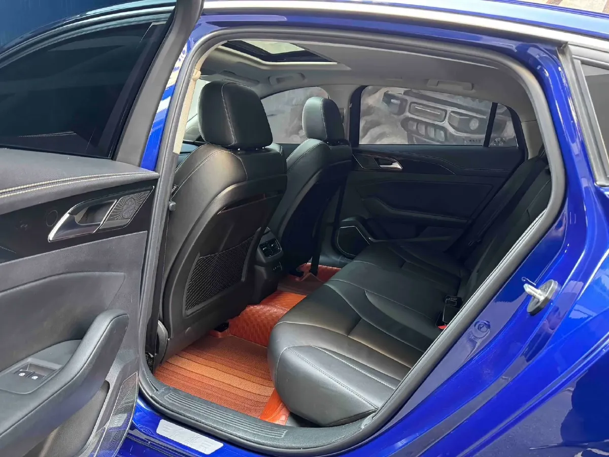 2019 HongQi H5 1.8T 180HP L4 6AT,autocango,china used car exporter,china ev exporter,chinese used car exporter,chinese used ev exporter