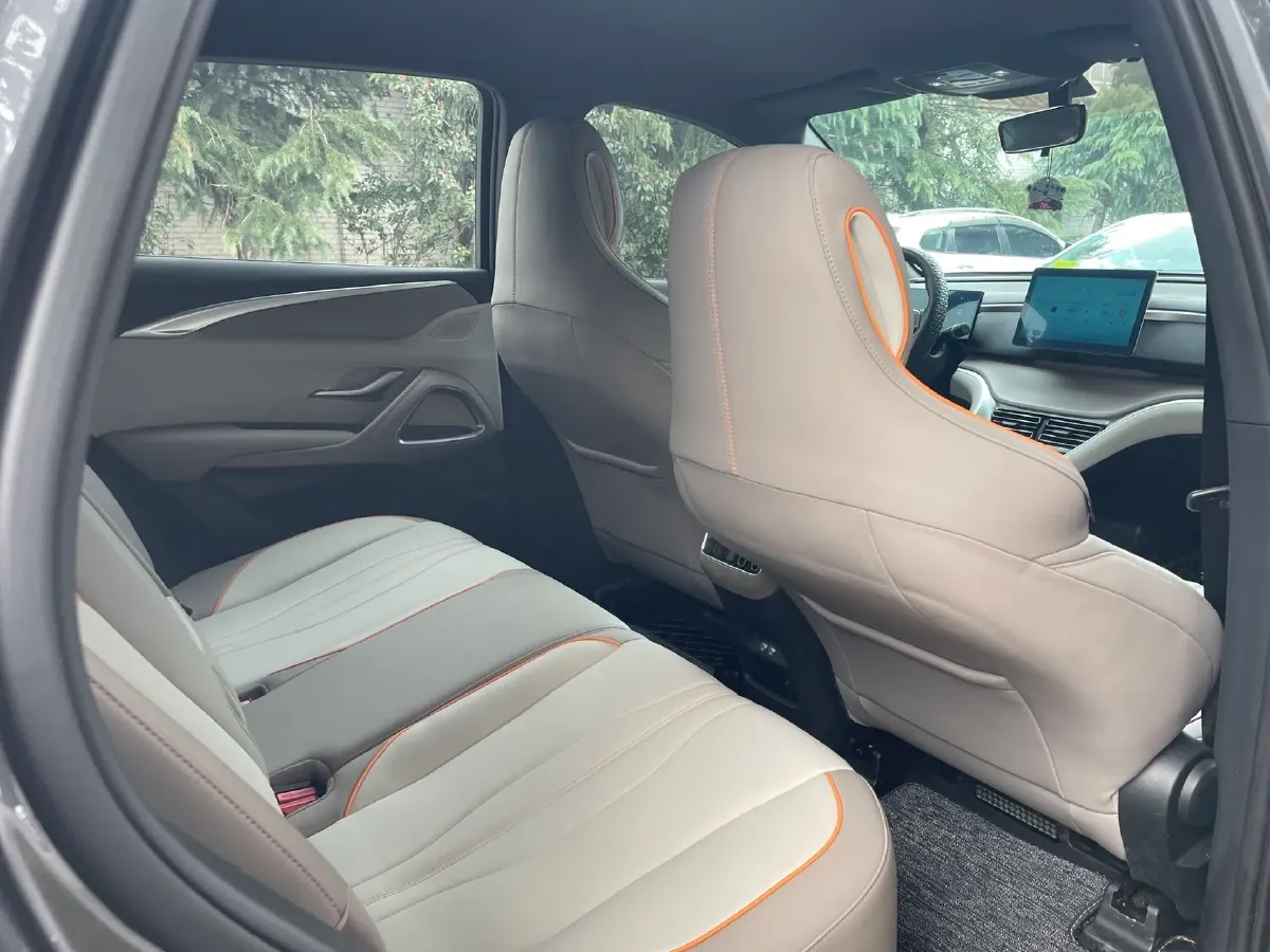 2024 BYD Song Pro 1.5L 110HP L4 E-CVT PHEV 12.9KWH,autocango,china used car exporter,china ev exporter,chinese used car exporter,chinese used ev exporter