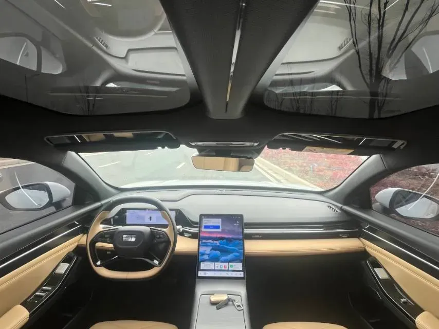 2023 Geely Galaxy L6 1.5T 163HP L4 3DHT PHEV,autocango,china used car exporter,china ev exporter,chinese used car exporter,chinese used ev exporter