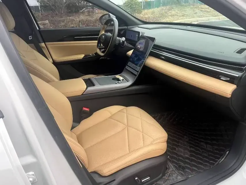 2023 Geely Galaxy L6 1.5T 163HP L4 3DHT PHEV,autocango,china used car exporter,china ev exporter,chinese used car exporter,chinese used ev exporter