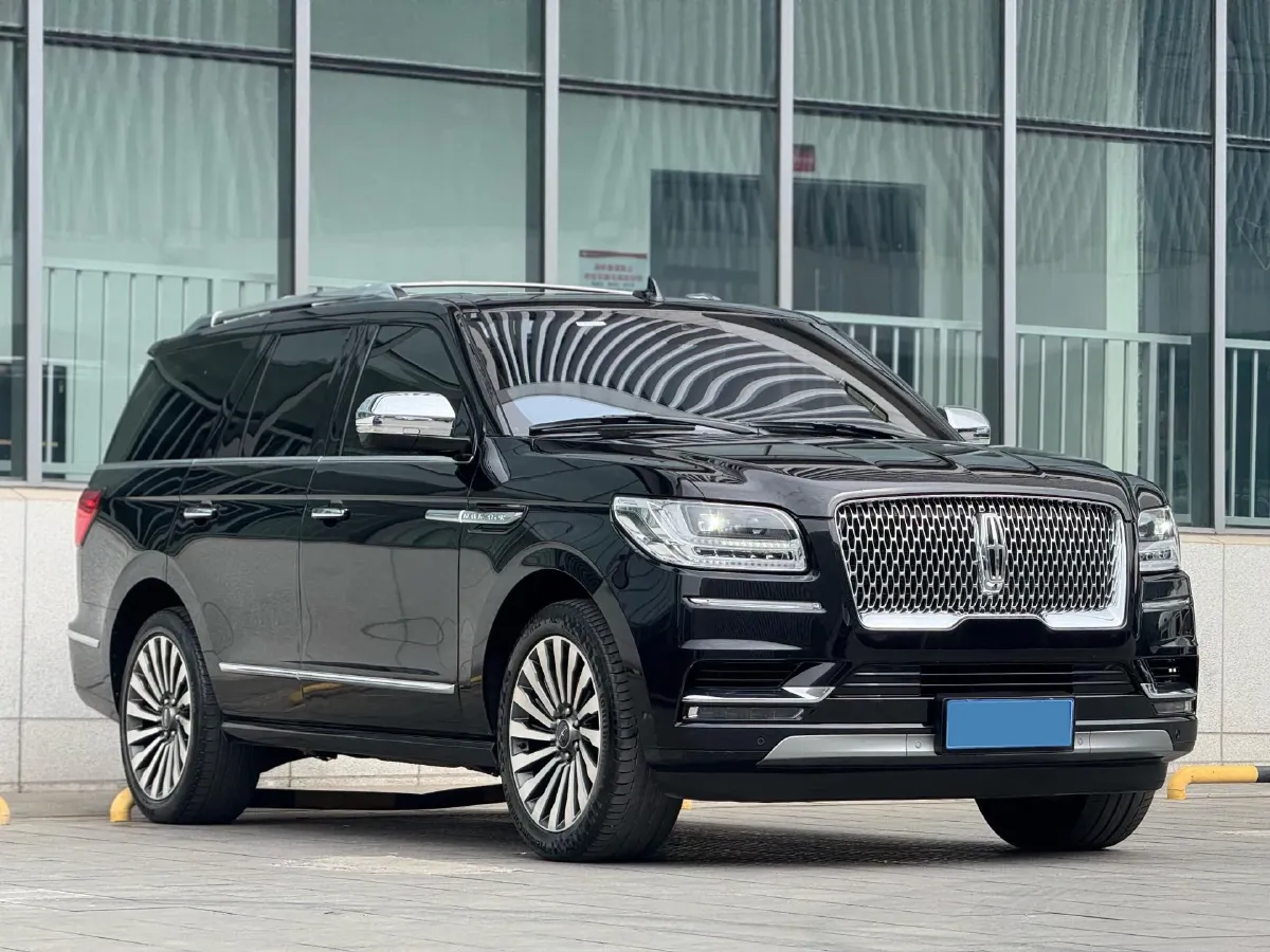 2019 Lincoln Navigator 3.5T 388HP V6 10AT,autocango,china used car exporter,china ev exporter,chinese used car exporter,chinese used ev exporter