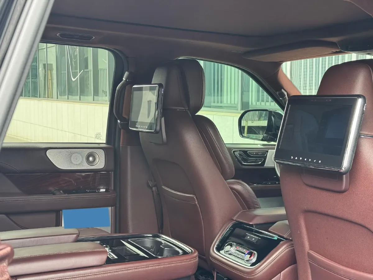 2019 Lincoln Navigator 3.5T 388HP V6 10AT,autocango,china used car exporter,china ev exporter,chinese used car exporter,chinese used ev exporter