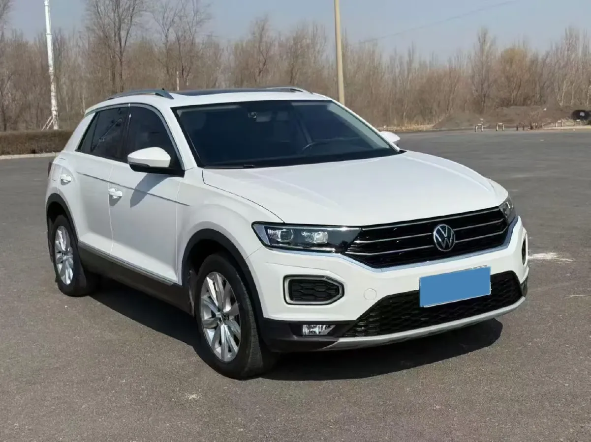 2022 Volkswagen T-Roc 1.4T 150HP L4 7DCT,autocango,china used car exporter,china ev exporter,chinese used car exporter,chinese used ev exporter