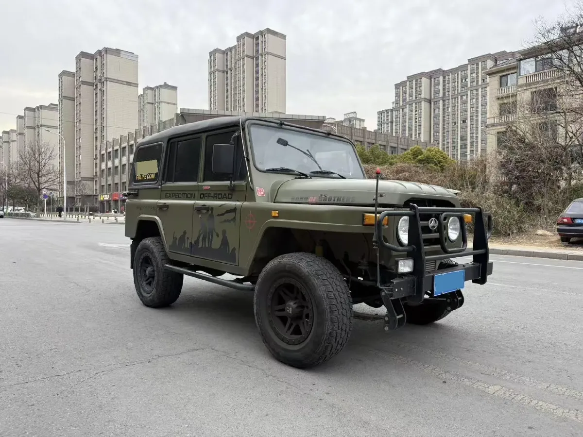 2019 BAW Battle Flag 1.5T 136HP L4 5MT,autocango,china used car exporter,china ev exporter,chinese used car exporter,chinese used ev exporter