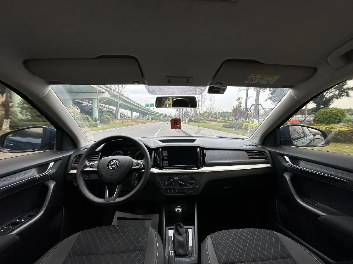 2018 Skoda Rapid Spaceback 1.4T 131HP L4 7DCT,autocango,china used car exporter,china ev exporter,chinese used car exporter,chinese used ev exporter