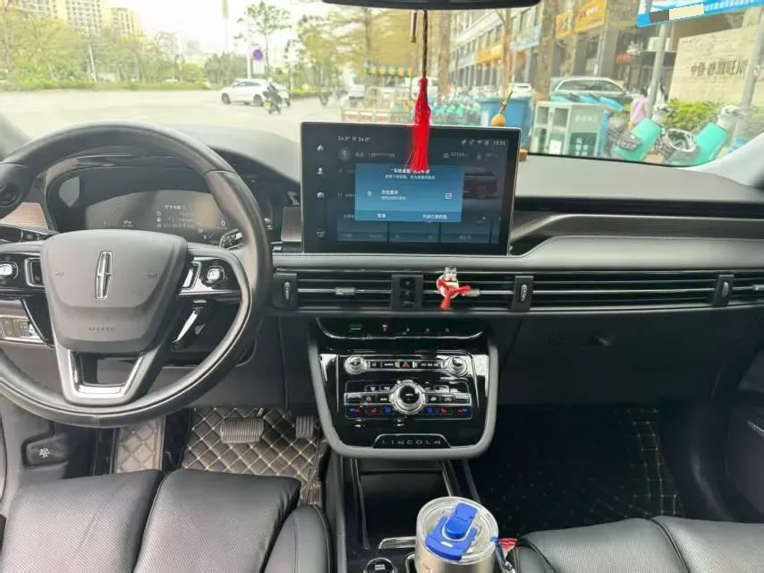 2021 Lincoln Corsair 2.0T 245HP L4 8AT,autocango,china used car exporter,china ev exporter,chinese used car exporter,chinese used ev exporter