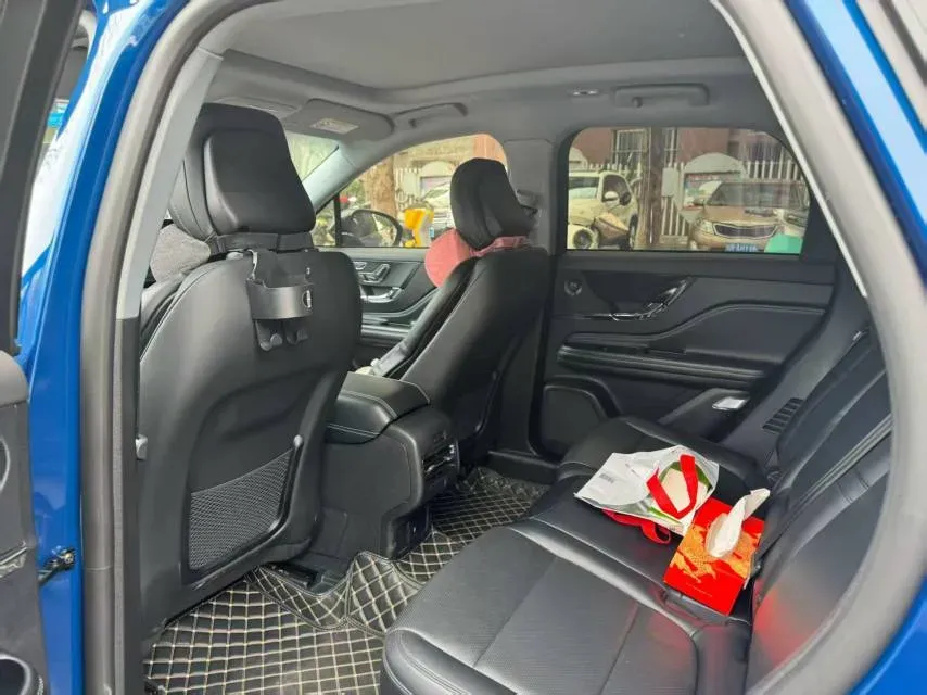 2021 Lincoln Corsair 2.0T 245HP L4 8AT,autocango,china used car exporter,china ev exporter,chinese used car exporter,chinese used ev exporter