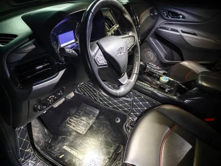 2021 Chevrolet Equinox 2.0T 237HP L4 9AT,autocango,china used car exporter,china ev exporter,chinese used car exporter,chinese used ev exporter