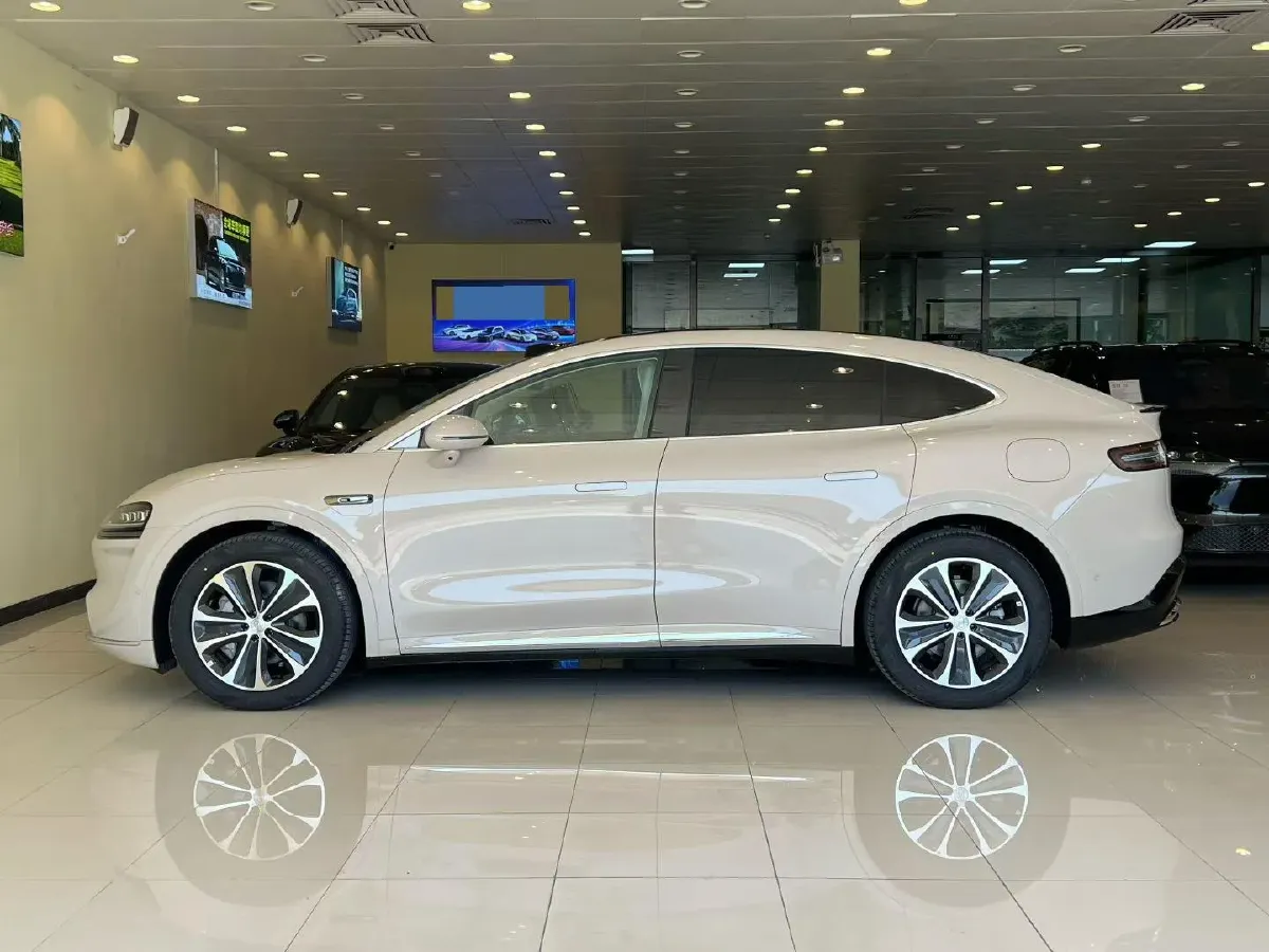 2026 Luxeed R7 REEV 156HP REEV,autocango,china used car exporter,china ev exporter,chinese used car exporter,chinese used ev exporter