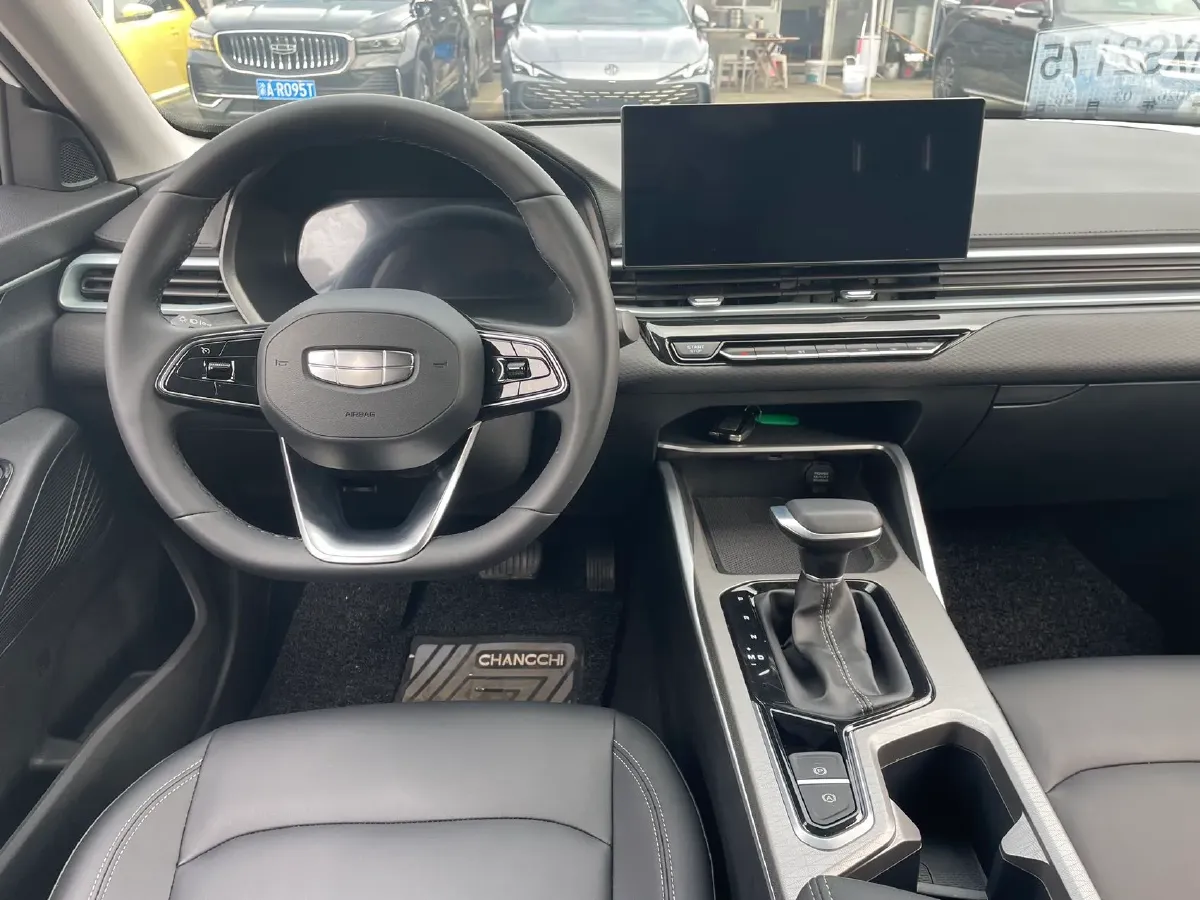 2025 Geely Emgrand 1.5L 127HP L4 CVT,autocango,china used car exporter,china ev exporter,chinese used car exporter,chinese used ev exporter