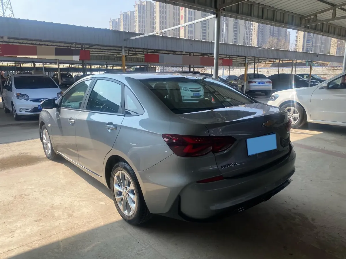 2023 Chevrolet Monza 1.5L 113HP L4 6DCT,autocango,china used car exporter,china ev exporter,chinese used car exporter,chinese used ev exporter