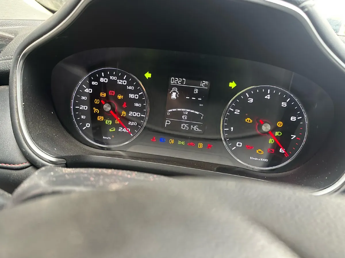 2019 MG HS 1.5T 169HP L4 7DCT,autocango,china used car exporter,china ev exporter,chinese used car exporter,chinese used ev exporter