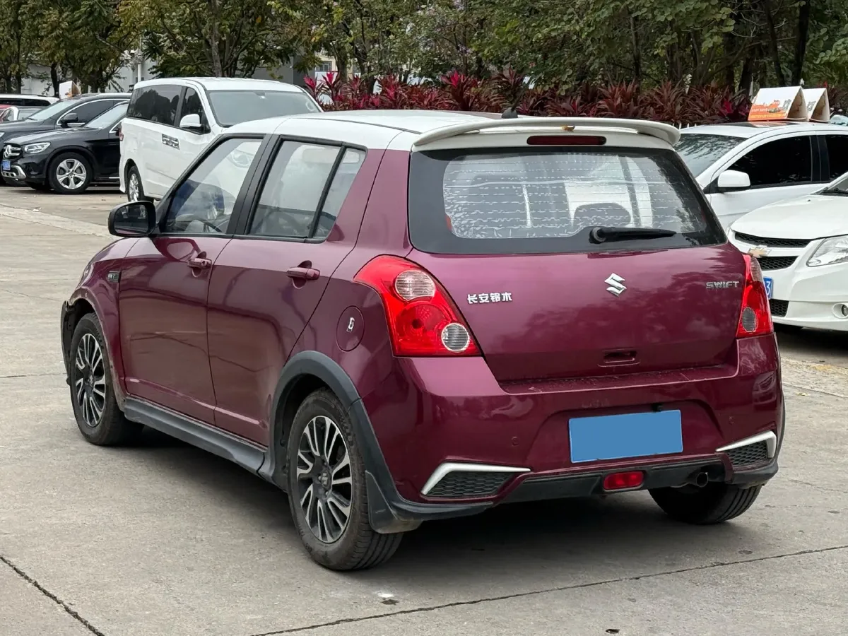 2016 Suzuki Swift 1.5L 103HP L4 5MT,autocango,china used car exporter,china ev exporter,chinese used car exporter,chinese used ev exporter
