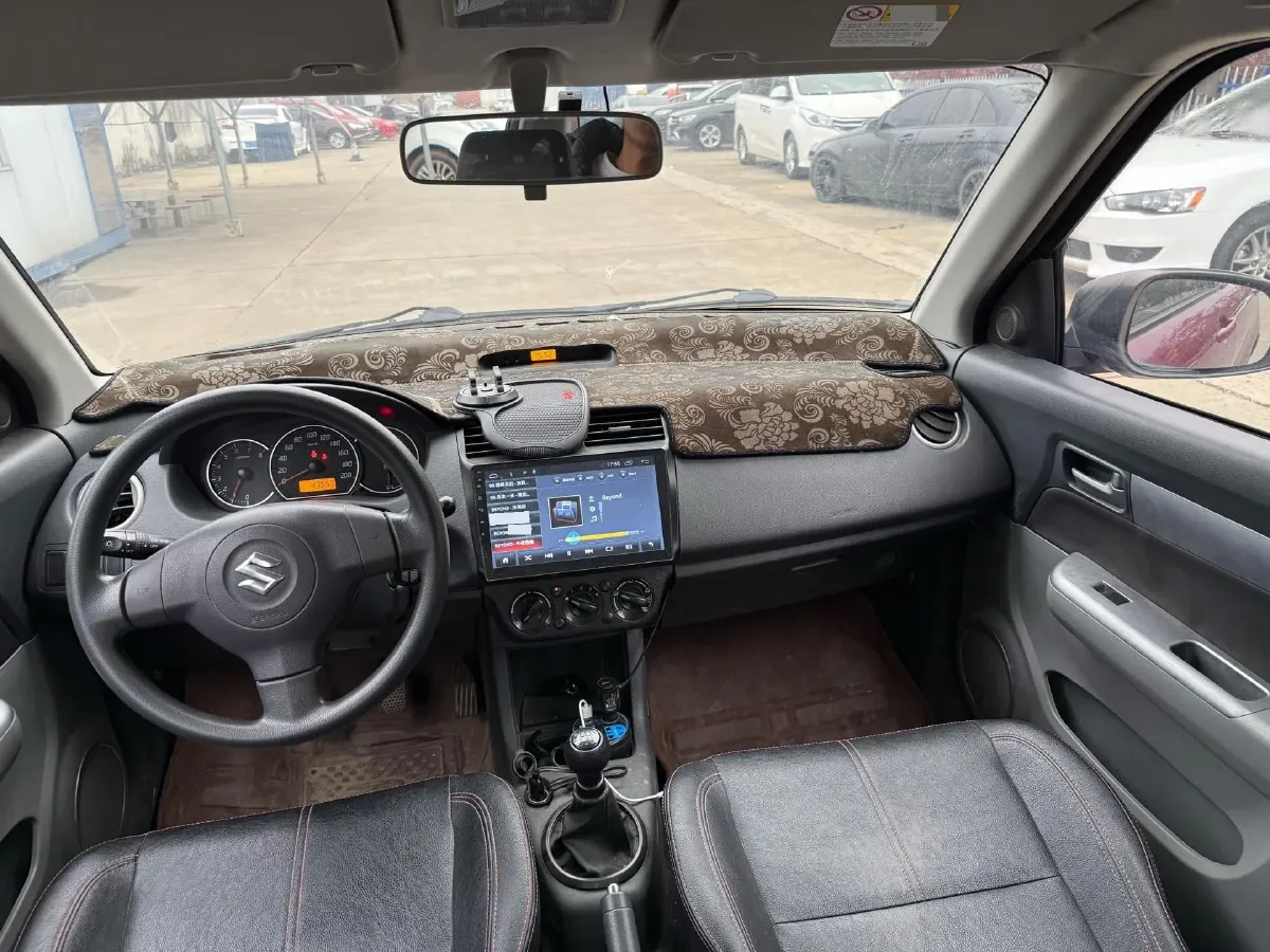 2016 Suzuki Swift 1.5L 103HP L4 5MT,autocango,china used car exporter,china ev exporter,chinese used car exporter,chinese used ev exporter