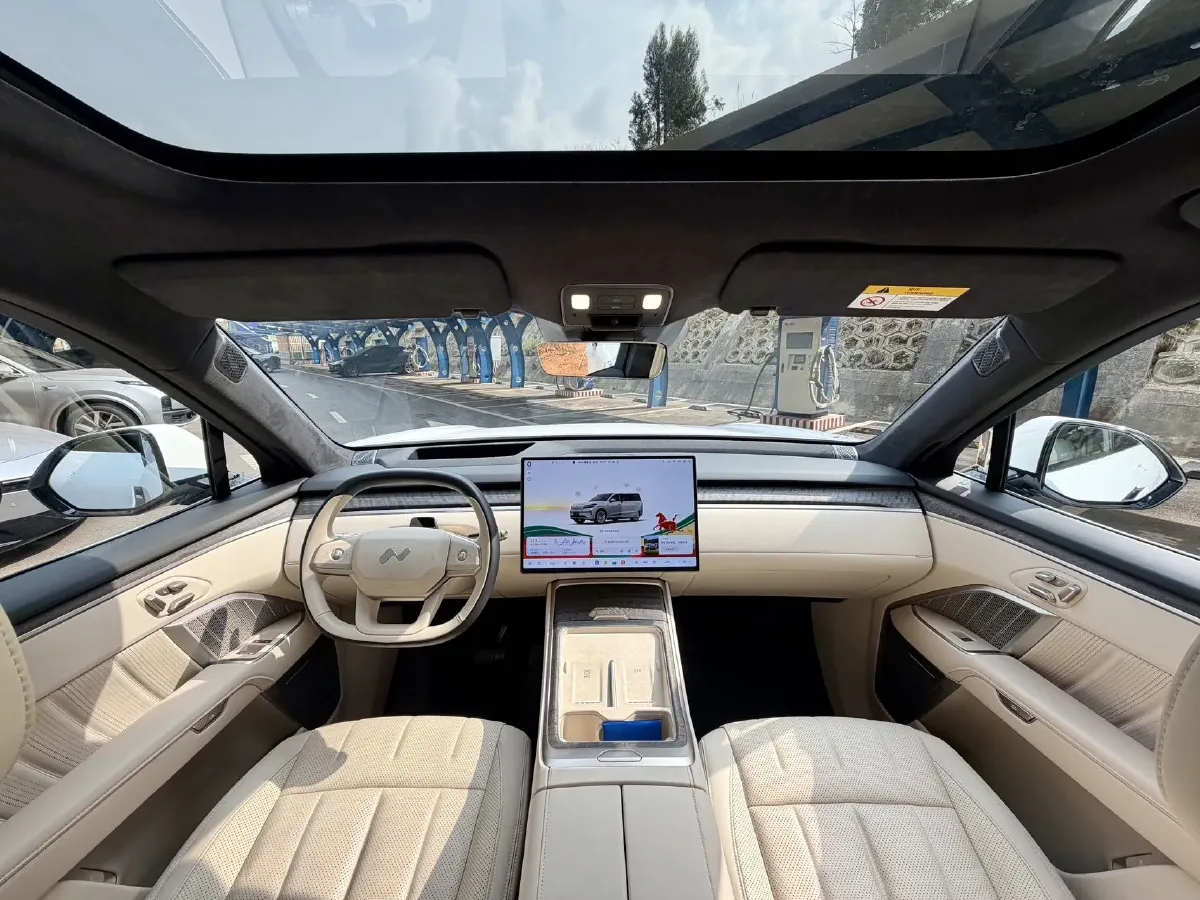 2025 ONVO L90 BEV,autocango,china used car exporter,china ev exporter,chinese used car exporter,chinese used ev exporter