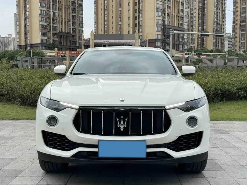 2019 Maserati Levante 3.0T 350HP V6 8AT,autocango,china used car exporter,china ev exporter,chinese used car exporter,chinese used ev exporter