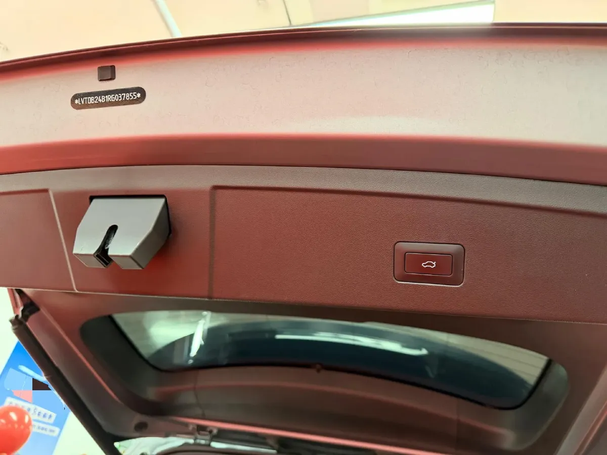 2024 Chery Tiggo8L 2.0T 254HP L4 8AT,autocango,china used car exporter,china ev exporter,chinese used car exporter,chinese used ev exporter